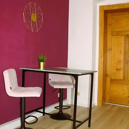 Frau Otto דירה *